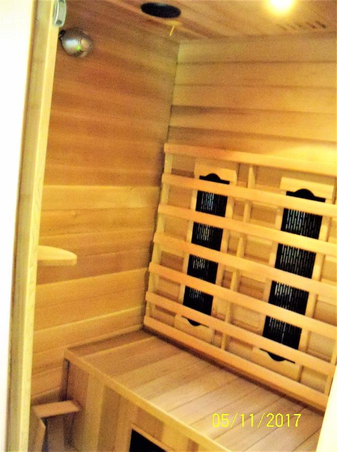 Private Log Cabin With Indoor Pool Sauna And Gym You Rent It All No One Else McAlpin Exterior photo